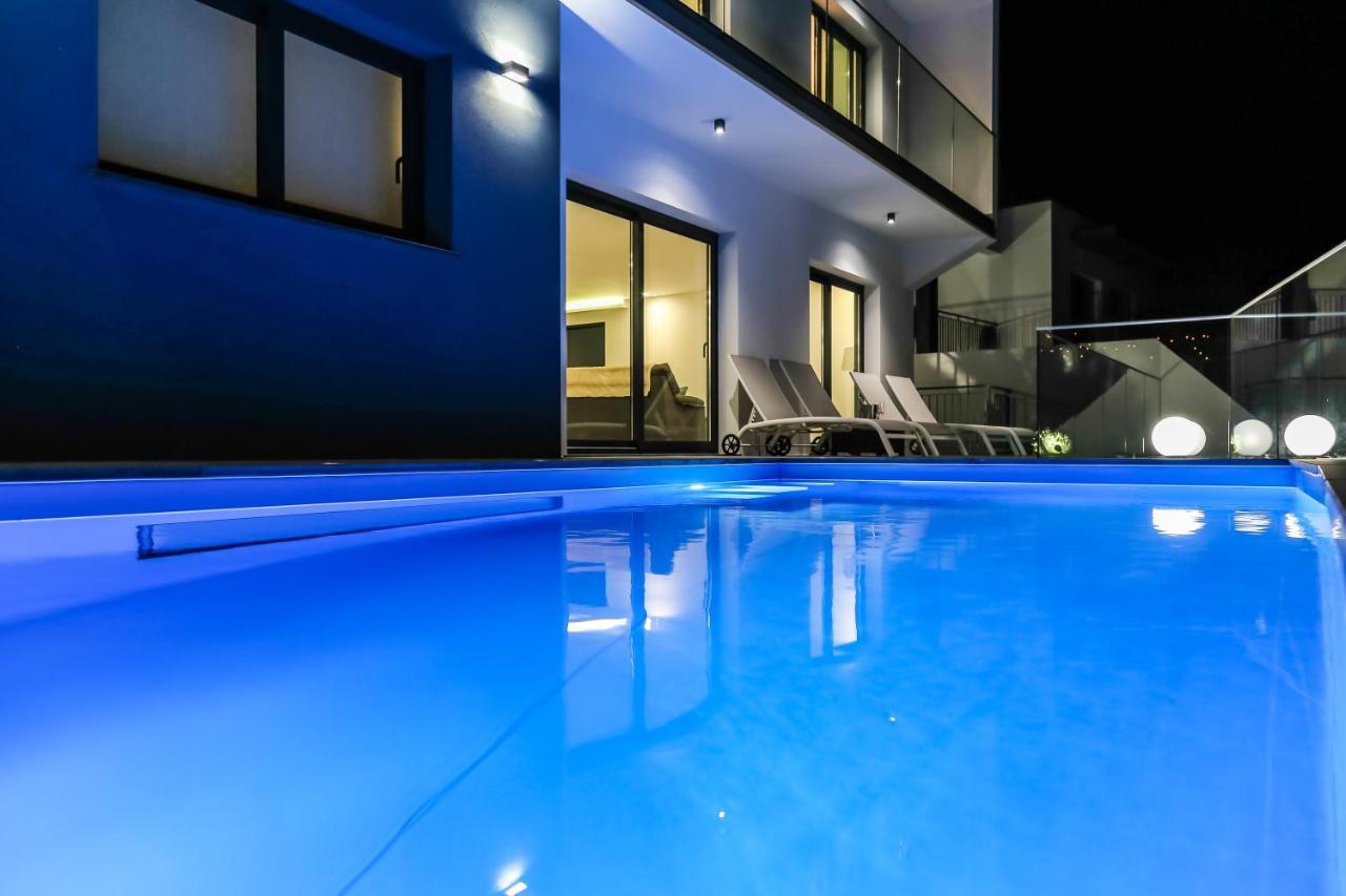 A&M House II Luxury Holidays Home Arco da Calheta  Eksteriør bilde